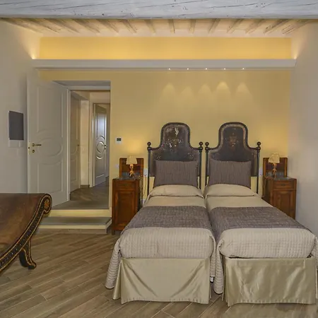Agnolaccio Residenza D'epoca Bed & Breakfast 4*